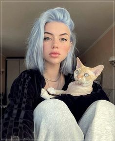 10 Beautiful Hair Dye Styles That Match Your Bob Hair Neon Pastel Hair, Light Pastel Hair, Short Pastel Blue Hair, White Hair With Color, Platinum Blue Hair, Pastel Blue Hair Color, Pale Blue Hair, Beautiful Hair Dye, Periwinkle Hair