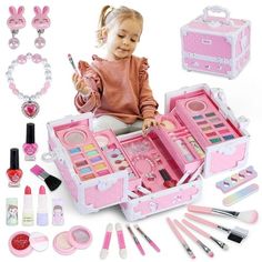 Has your little girl want to start playing and experimenting with makeup? Are you looking for a safe children's makeup kit for your child to play with? We have prepared the makeup set box with various colors and tools for you, containing almost all the parts needed for makeup. All the items come packed in a neat carrying case for easy storage and carry. When you slide the top to the side, there are 52 kinds of cosmetics and makeup tools. To satisfy a little girl's curiosity about the princess pr Imagination Aesthetic, Girls Makeup Set, Toddler Makeup, Kids Makeup Kit, Childrens Makeup, Frozen Makeup, Makeup Toys, Partner Games, Makeup Kit For Kids