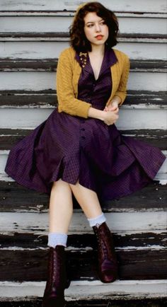 Librarian Chic Outfits, Radical Chic, Librarian Style, Librarian Chic, Boots Socks, Laced Boots, Dress Cardigan, Boots Dress, Understated Style