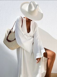 Linen Dress Pattern, Long Linen Dress, Casual Chique, Loose Maxi Dress, V Neck Midi Dress, Looks Chic, Mode Inspo, White Maxi Dresses, Looks Style