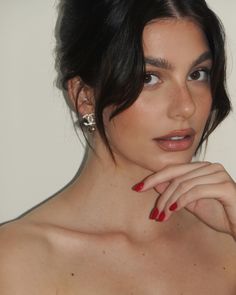 Oh My Goddess, Camila Morrone, Fall Makeup Looks, Fall Makeup, Makati, Natural Makeup Looks, Wedding Hair And Makeup, Everyday Makeup, Pretty Makeup