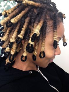 Pipe cleaner curls! Love this color Loc Curls, Dreadlocks Hair Care, Beautiful Gray Hair, Afro Textured Hair, Top Hairstyles, Natural Hair Beauty