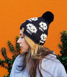 Keep warm all Halloween season in this super-cute, ultra-cozy "Skull Beanie". This chunky knit hat is perfect for anyone and everyone in your family! A perfect accessory to get into the spooky spirit on a chilly autumn night, photo props, or gift giving!! Handmade from an extra soft 80% acrylic/20%wool blend yarn. SIZING: All of my hats are made to fit the average adult head circumference of 22 - 23 inches. If you want this hat in a smaller size, just send me a message and we can make those arra Black Novelty Beanie For Winter, Casual One Size Hats For Halloween, Casual One-size Hats For Halloween, Casual One Size Halloween Hats, Fun Black Warm Hats, Black Knitted Hat For Halloween, Halloween Skull Hat, One Size Fits Most, Skull Halloween Hat One Size Fits Most, Casual Beanie Hat For Halloween