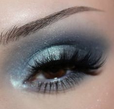 Siren Blue Eyeshadow, Blue Siren Eyes Makeup, Dark Blue Eye Makeup, Blue Smoky Eyes, Ethereal Makeup