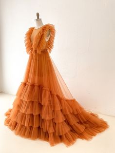 Backless Tulle Maternity Dress for Photo Shoot/tulle Maternity - Etsy Orange Baby Shower Dress, Orange Tulle Dress, Orange Maternity Dress, Ruffle Tulle Dress, Tulle Maternity Dress, Cupcake Tier, Pregnancy Dresses, Baby Shower Dress, Pumpkin Dress