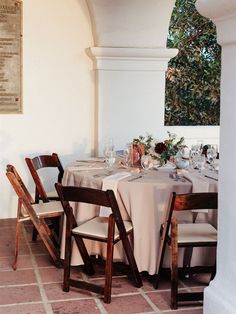 Simple Round Dining Table, Fall Wedding Trends, Intimate Fall Wedding, Taupe Wedding, Wedding Glassware, Low Centerpieces, Wood Chairs