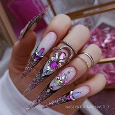 Nail Designs November, Nails Rhinestones, Nails With Rhinestones, Crazy Nail Art, November Nails, Stylish Nails Designs, Swarovski Nails, Pink Nail Art, Glow Nails