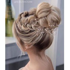 Hairstyles High Bun, Hairstyles High, Classical Wedding, Unique Wedding Hairstyles, Classic Wedding Hair, Hair Idea, High Bun