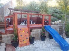 Deck Playhouse slide Ideas For Under Playset, Backyard Hill Playscape, Play Area On Hill, Deck With Slide, Playground On Retaining Wall, Hillside Backyard, Countryside Interior, Hillside Deck