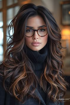 Stunning Brown Hair Balayage Ideas for a Chic Transformation - Puqqu Long Hairstyles For Women Over 50 Thick Hair, Brunette Balayage Hair Summer 2024, Dark Summer Hair, Caring Person, Brown Hair Looks, Brunette Hair With Highlights, Brown Hair Balayage, Balayage Brunette