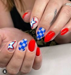 Memorial Day Nails Almond, 4th Of July Nails Funky, Memorial Day Acrylic Nail Designs, July 4th Nails Designs Short, Western Patriotic Nails, Western Fourth Of July Nails, Almond Fourth Of July Nails, Chicago Marathon Nails, Fun 4th Of July Nails