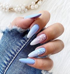 Sky Blue Spring Nails, Almond Acrylic Ombre Nails, Acrylic Nail Designs Pastel, Spring Nail Art Blue, Light Blue Engagement Nails, Acrylic Nails Ideas Spring, Pretty Nails Design Inspiration, Cute Long Nails Ideas, Spring Design Nails