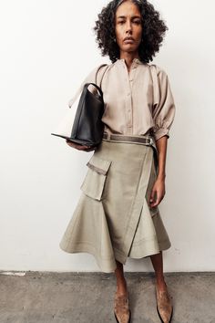 3.1 Phillip Lim - Pre-Fall 2024 https://www.vogue.com/fashion-shows/pre-fall-2024/3-1-phillip-lim/slideshow/collection#17 Cut Blazer, 30s Fashion, Pre Fall Collection, Wardrobe Update, Kinds Of Clothes, 3.1 Phillip Lim, Work Attire, Autumn Inspiration, Phillip Lim