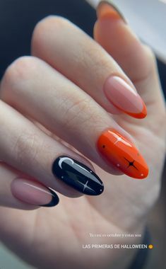 Halloween nail design black & orange french star moon almond Nail Design Black, Halloween Nail Design, Orange Nail Art, Black Halloween Nails, Holloween Nails, Designs For Short Nails, Emerald Nails, Orange Nail Designs, Gothic Nails