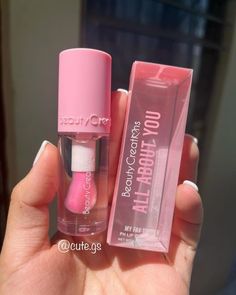 Cute Nail Polish, Lip Gloss Cosmetics, Best Lip Gloss, Disney 2024, Makeup Accesories, Lip Gloss Collection, Lip Cosmetics, Gloss Labial