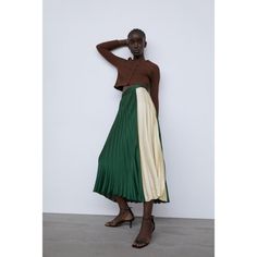 New With Tag. High Waist Skirt. Concealed Zipper Closure In Seam. 100% Polyester 9878/176 Boxp7/Ta3(M) Chic Green Pleated Skirt For Fall, Zara Green Midi Skirt, Elegant Green Zara Skirt, Zara Green Relaxed Skirt, Zara Pleated Skirt, Zara Skirts, Printed Midi Skirt, Pleated Midi Skirt, Cotton Skirt