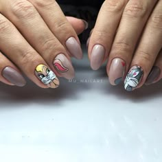 Lola Bunny Nail Design, Bugs Bunny And Lola Nails, Lola Bunny Nail Art, Bugs Bunny Nail Art, Bugs Bunny And Lola