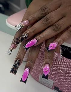 Birthday Nails Aquarius, Black Hello Kitty Nails, Short Junk Nail Designs, Deep French Nails, Long Duck Nails, Long Things, Beige Nails Design, Junk Nails, Medium Nails