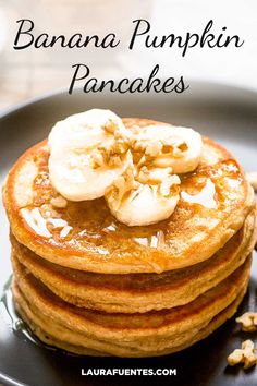 pancakes topped with bananas and walnuts on a black plate in front of the words, how to make banana pumpkin pancakes