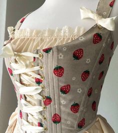 The Cardigans, Look Retro, Historical Fashion, Corset Top, Cute Fashion, Pretty Dresses, Strawberries