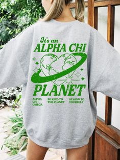 Alpha Chi Omega Planet Crewneck Sweatshirt | Be Kind to the Planet Trendy Sorority Crewneck Alpha Chi Omega Shirts, Delta Gamma Sorority, Delta Zeta Sorority, Kappa Delta Sorority, Alpha Epsilon Phi, Theta Phi Alpha, Phi Sigma Sigma, Delta Phi Epsilon, Alpha Sigma Alpha