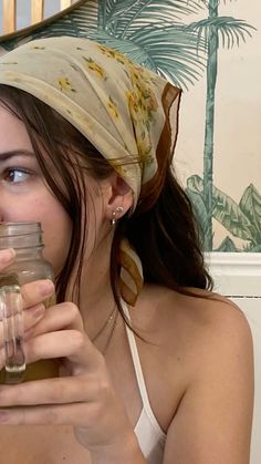 #coffeeshop #summervibes #headscarf #summeraesthetic #cottagecore Headscarf Aesthetic Outfit, Classy Head Scarf, Scarf On Head Aesthetic, Scarf Hairstyles Aesthetic, Hair Scarves Aesthetic, Hippy Head Scarf, Hair Tied With Scarf, Outfit Ideas With Head Scarf, Cute Head Covering