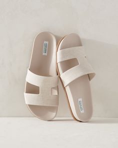 Step into summer ease. These chic sandal-slides go with just about everything. Slip them on to pad around on balmy days or to spend an afternoon on the patio. If you typically wear a half-size, size down for a more comfortable fit. Details + Design: Molded footbed. Material: 100% LinenImported | Linen Cutout Slides Haven Well Within Modern Classic Style, Chic Sandals, Natural Women, Womens Flats, Flat Sandals, Effortless Style, Ann Taylor, Slides, Womens Sandals