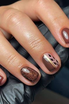 Simple Fall Nail Designs, Simple Fall Nail, Brown Glitter, November Nails, Fall Gel Nails, Subtle Nails