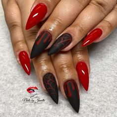 Holloween Nails, Witchy Nails, Nagellack Trends, Cute Halloween Nails, Spider Webs, Nail Swag, Halloween Nail Designs