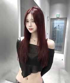 Karina Red Hair, Japanese Hair Dye, Red Hair Korean, Pelo Ulzzang, Karina Hair, Red Hair Ponytail, Red Hair Outfits, Taehyung Girl Version, Pretty Hair Cuts