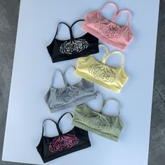 The sports bra’s are medium support & crafted out of a nylon spandex blend. Making them ultra-soft and comfortable for all different body shapes / sizes. They run true to size, and are available in size XS – 3XL. SPORTS BRAS FIT TRUE TO SIZE Model 1 size reference: Size L Bra // 6'4 185lbs 32" waist, 36DD Model 2 size reference: Size 3XL Bra // 6'0 280lbs 39" waist, DDDF Jiu Jitsu Gi, Different Body Shapes, Belt Accessories, Sports Bras, Weight Lifting, Body Shapes, Sports Bra, Black Pink, Sweatpants