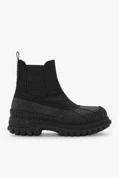 These Black Outdoor Chelsea Boots feature a water-repellent surface, an injected GANNI logo on the back nylon webbing, a wavy structured outsole design and a pull tab. GANNI Black Outdoor Chelsea Boots | Women's Size 7/Rubber Chelsea Boots Women, Black Chelsea Boots, Kinds Of Shoes, Chelsea Boot, Side Panels, Pull Tab, Black Ankle Boots, The Chic, Lanvin