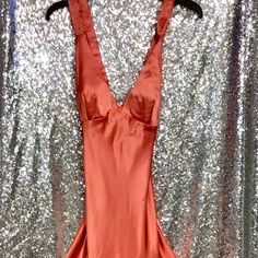 Coral Gown V-neck Gown With Bias Cut For Party, Silk V-neck Gown For Party, Glamorous Silk V-neck Gown, Fitted Spring Gown For Night Out, Spring Night Out Long Gown, Spring Long Gown For Night Out, Spring Gown For Night Out, Summer Night Out Gown With Fitted Bodice, Spring Silk Gown With V-neck