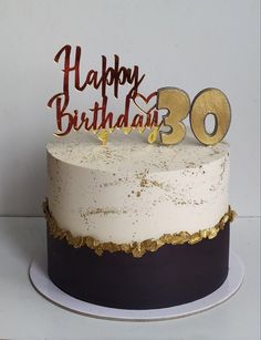 a birthday cake with the number 80 on it's top and gold sprinkles