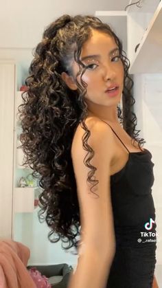 Curly Hair Styles For Hoco, Hoco Hair Styles Curly Hair, Curly Hair Fancy Hairstyles, Quince Curly Hairstyles, Beautiful Curly Hairstyles, Curly Hoco Hair, Curly Hair Prom Ideas, Long Curly Hair Prom Styles, Natural Curly Hair Prom Styles