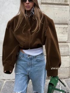 Brown Fur Jacket Outfit, Fashion Victim, Brown Fashion, Winter Looks, Street Style Outfit, Winter Fashion Outfits, Minimal Fashion, Daily Fashion