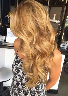 Blonde Hair Inspiration, Honey Hair, Hair Appointment, Hair Color And Cut, Cute Hair, Short Hair Styles Easy, Strawberry Blonde, Hair Inspo Color