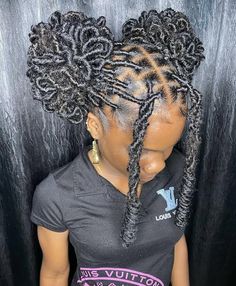 Soft Loc Knots Styles, Back To School Hairstyles Soft Locs, Soft Loc Ideas, Petal Bun Soft Locs, Soft Locs Bun Hairstyles, Invisible Locs Barbie Ponytail, Soft Locs Petal Bun, Softlocs Hairstyle Updo, Braided Ponytail With Locs