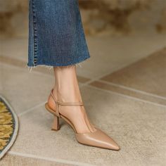 Olivia Mark - Exquisite Vintage Nude Pointed High Heels with Stiletto Heels and Hollow-out Back - Professional Version Leather Shoes For Women, Modern Sandals, Elegant High Heels, Point Shoes, Pu Heels, Slingback Shoes, Stiletto Shoes, Genuine Leather Shoes, Pointed Toe Shoes