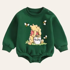 Winnie The Pooh Baby Clothes, Winnie The Pooh Baby Stuff, Baby Stuff Ideas, Baby Clothing, Baby Things, Cute Baby Stuff, Baby Stuff, Classic Baby Clothes, Disney Baby Clothes