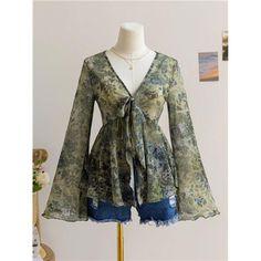 -Item Id 45578568 -Details: Knot, Lettuce Trim, Ruffle Hem -Neckline: V Neck -Sleeve Type: Flare Sleeve -Style: Boho -Hem Shaped: Asymmetrical -Color: Green -Pattern Type: Floral, Plants, All Over Print -Sleeve Length: Long Sleeve -Length: Regular -Fit Type: Regular Fit -Fabric: Medium Stretch -Material: Knitted Fabric -Composition: 94% Polyester, 6% Elastane -Care Instructions: Machine Wash, Do Not Dry Clean,Wash With The Soft Detergent -Body: Unlined -Sheer: Semi-Sheer **Open To Offers!!!** ** Thanksgiving Women Outfit, Halloween Customs, Asymmetrical Hem Top, Thanksgiving Outfits, Outfit Christmas, Christmas Tops, Thanksgiving Outfit, Hem Top, Winter Tops