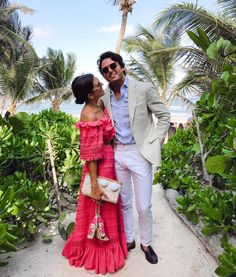 Tulum Outfits Ideas Couple, Chic Island Outfits, Beach Dinner Ideas Outfit, Cabo Chic Outfit, Wedding Guest Mexico Dress, Men’s Mexico Outfit, Tropical Boho Outfit, Mexico Couple Outfits, Beach Welcome Party Outfit