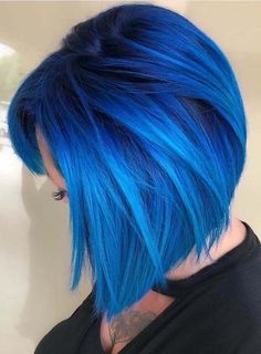 Bright Blue Hair, Short Blue Hair, Vivid Hair, Bold Hair Color, Light Hair Color, Hair Color For Women, Hair Color Highlights, Trendy Hair Color, Short Hair Color