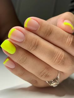 Neon French Tips Nails, Neon Tips Short Nails, Neon Yellow Nails Short, Colored Tips Nails, Neon Tip Nails, Fun French Tip Nails, Short Neon Nails, Neon French Tip Nails, Nails Editorial