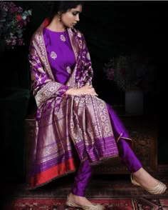 Silk Kurta, Kurti Designs Party Wear, Kurta Designs Women, Party Wear Indian Dresses, Dress Indian Style, Indian Designer Outfits, Purple Silk