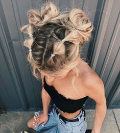 Fest Outfits, Peinados Fáciles Para Cabello Corto, Hair Stylies, Work Hairstyles, Hairdo For Long Hair, Hair Stylist Life