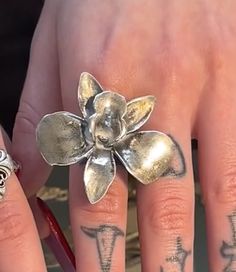 Fashion Angels, Wax Ring, Silver Line, Jewelry Boards, Dope Jewelry, Funky Jewelry, Jewelry Lookbook, Jewelry Inspo, Pretty Jewellery