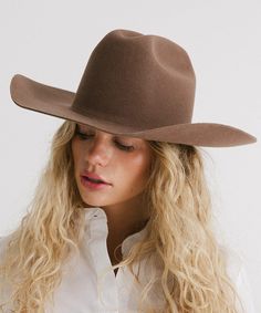 From coffee dates to country music festivals, the Teddy Cattleman Hat has you covered. With a true cattleman crown + wide western brim, this classic cowgirl hat is sure to stand out in a crowd. May we suggest taking Teddy up a notch? Shop Western bands + your favorite hat trims to make the look your own! Bands pictured are sold separately HERE! Cattleman Hat, Men Hats Styles, Classic Cowgirl, Country Music Festival, Felt Cowboy Hats, Rancher Hat, Western Hat, Coffee Dates, Travel Hat