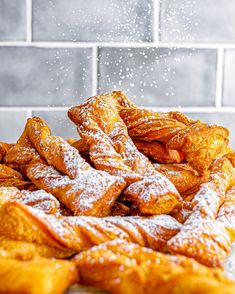 powdered sugar sprinkles on top of pastries