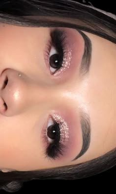 Rose Gold Makeup Looks, Sweet 16 Makeup, Quince Makeup, Rosa Make-up, Quinceanera Makeup, Quinceanera Pink, Mekap Mata, Gold Makeup Looks, Pink Quince